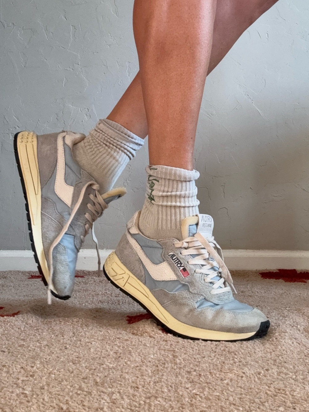 Autry Women's Light Blue and Gray Retro Trainer Sneakers